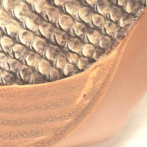 NWOT STUART WEITZMAN Mint Green Snakeskin Peep Toe Heels - Picture 14 of 15